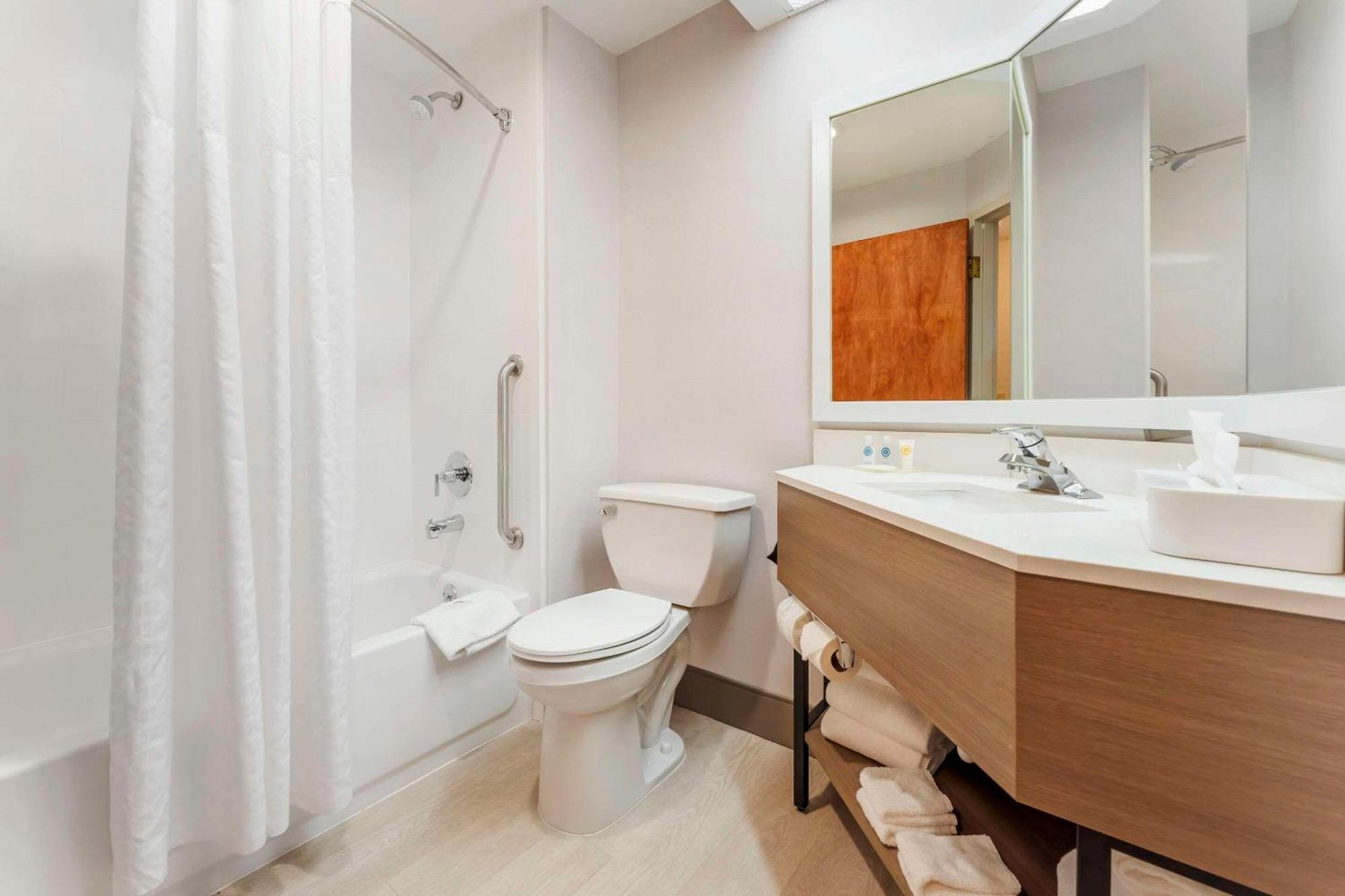 Comfort & Lavale - Cumberland Hotel 3*