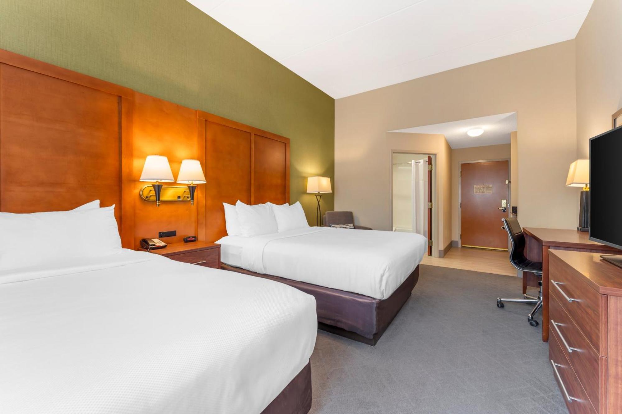Comfort & Lavale - Cumberland Hotel