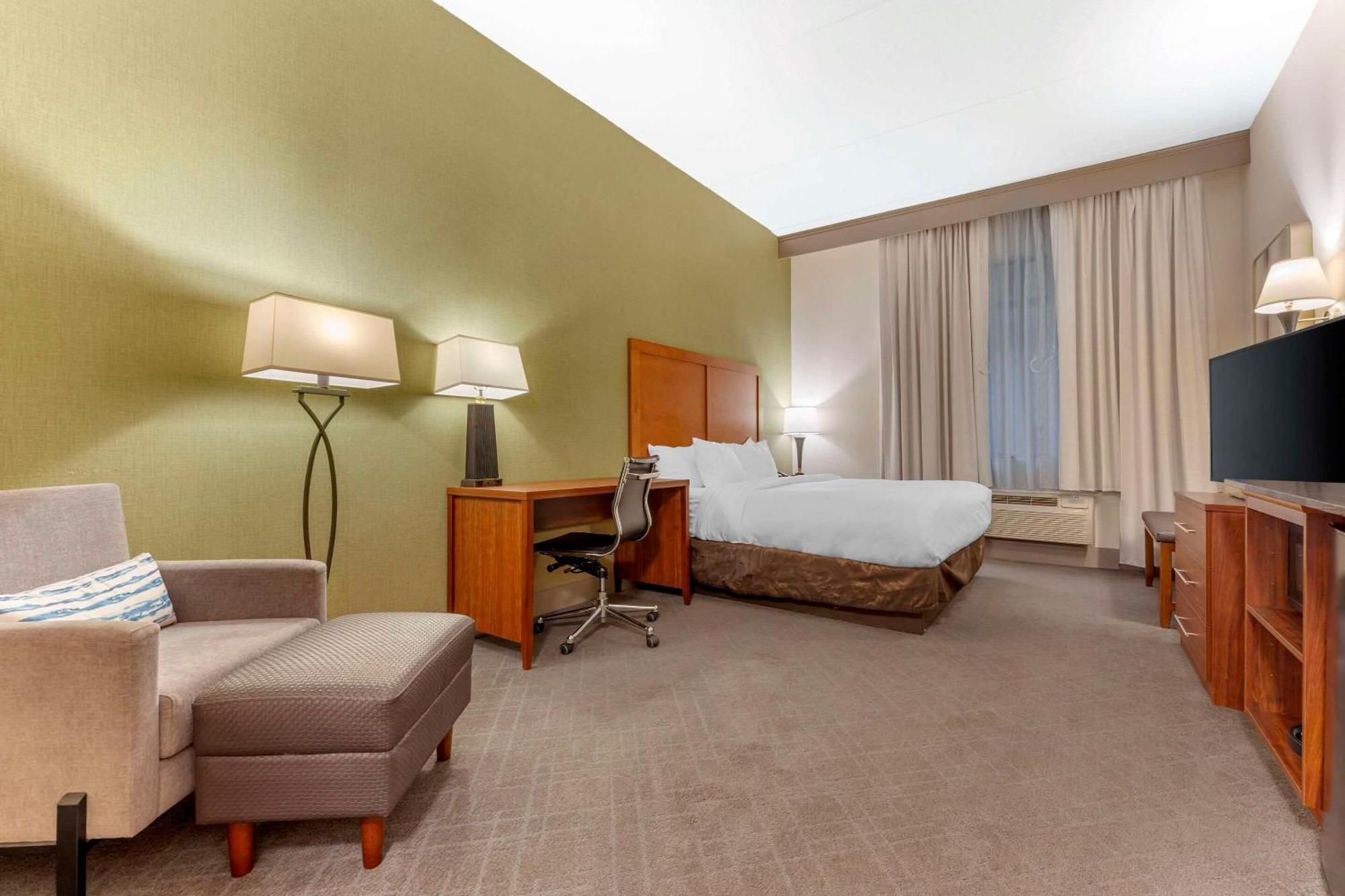 Comfort Inn&suites - Lavale - Cumberland